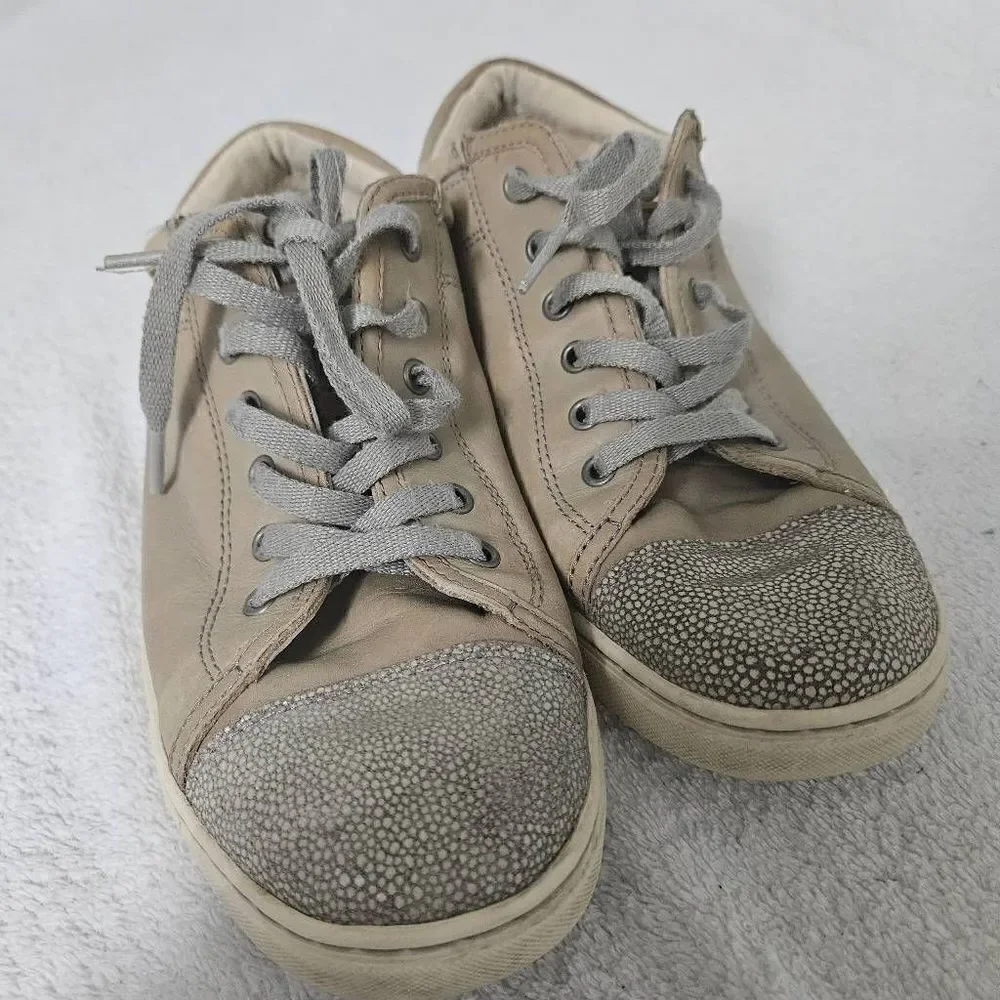 UGG shoes